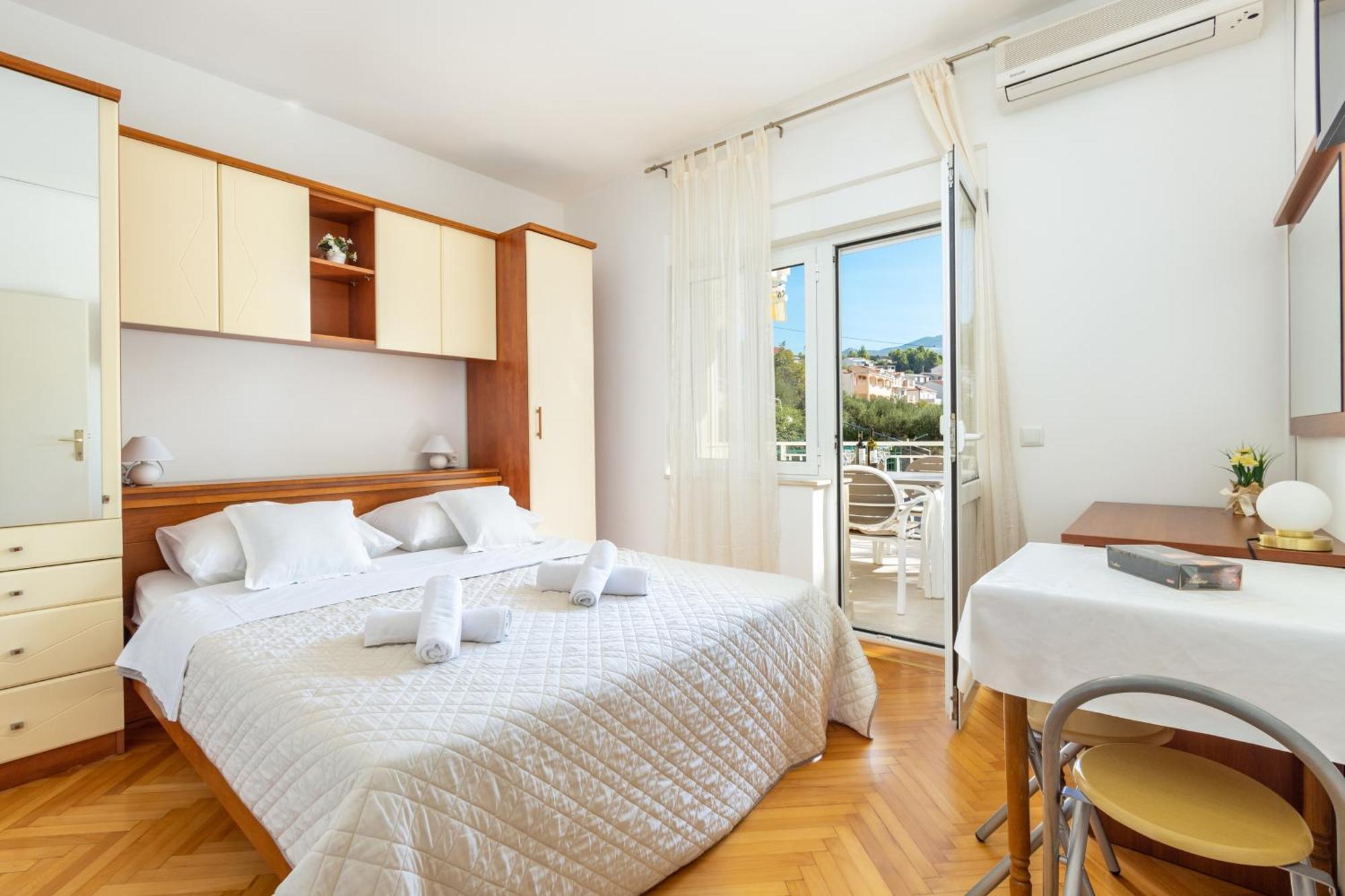 Apartments By The Sea Duce, Omis - 946 Exterior foto